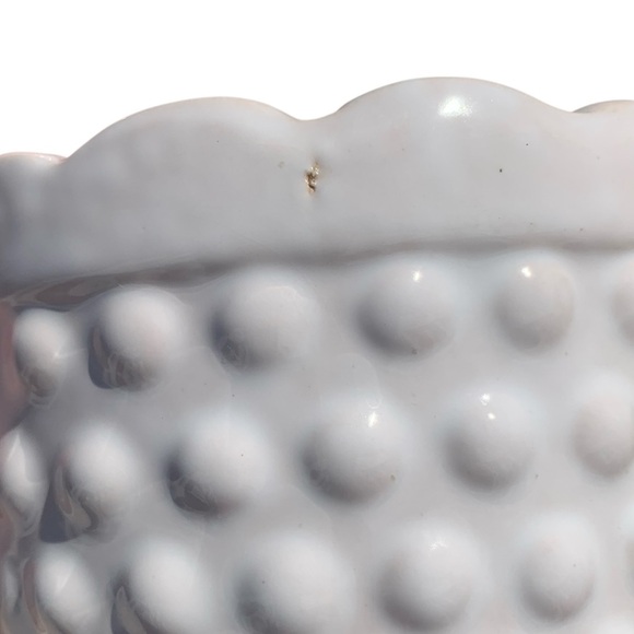 Hobnail white Ceramic Planter - Picture 5 of 5